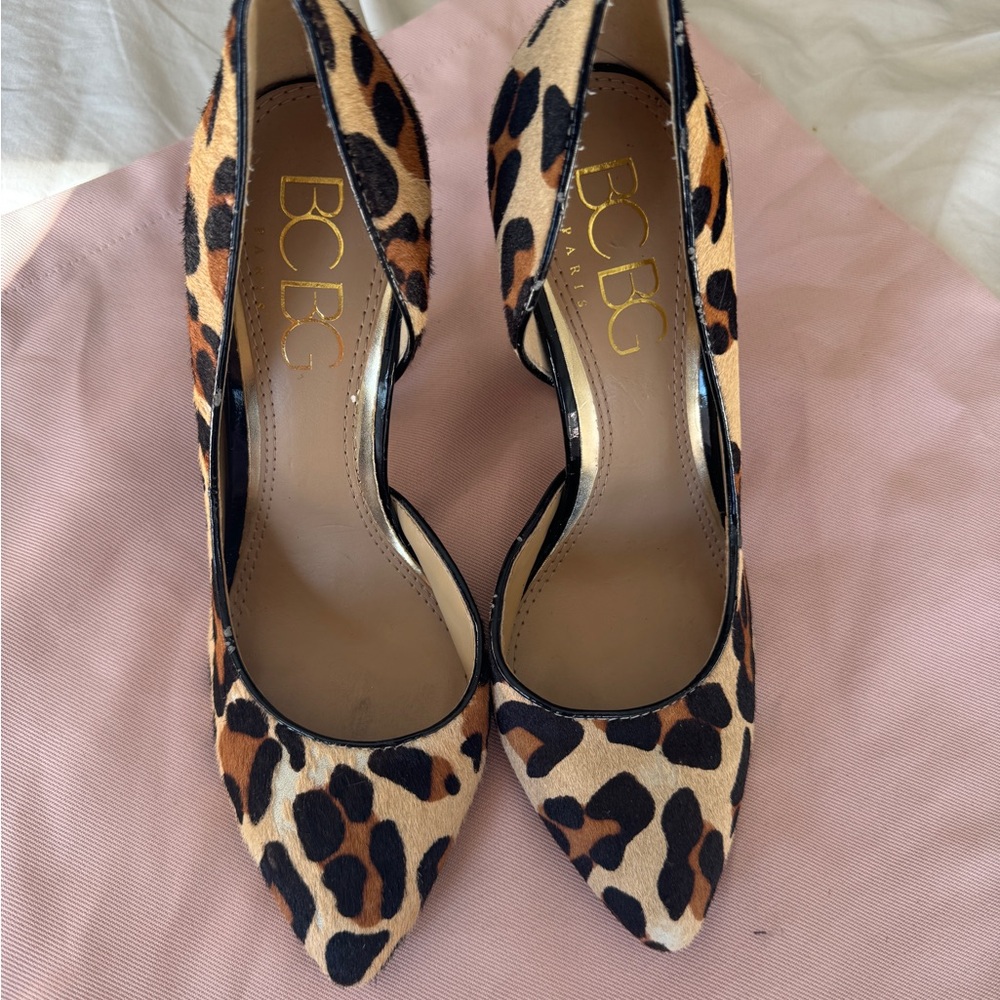 BCBG leopard print pumps/sandals/heels